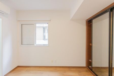 Apartamento à venda com 83m², 2 quartos e 3 vagas Apartamento à venda com 83m², 2 quartos e 3 vagasSuíte 1