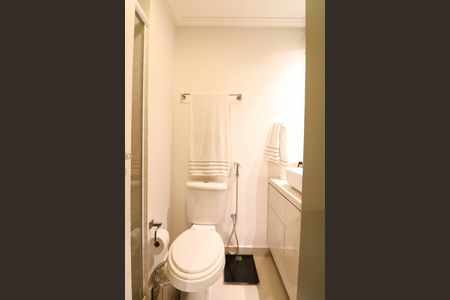 Apartamento à venda com 100m², 1 quarto e 2 vagas Apartamento à venda com 100m², 1 quarto e 2 vagasBanheiro da Suíte 2