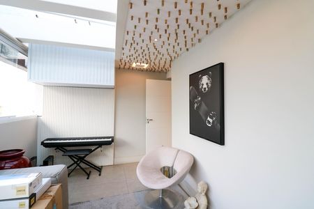 Apartamento à venda com 100m², 1 quarto e 2 vagas Apartamento à venda com 100m², 1 quarto e 2 vagasSala superior