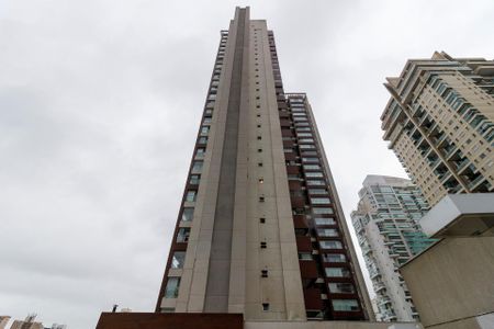 Apartamento à venda com 100m², 1 quarto e 2 vagas