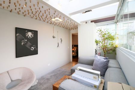 Apartamento à venda com 100m², 1 quarto e 2 vagas Apartamento à venda com 100m², 1 quarto e 2 vagasSala superior