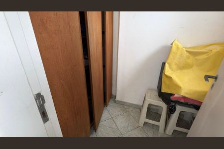 Apartamento à venda com 79m², 2 quartos e 1 vaga Apartamento à venda com 79m², 2 quartos e 1 vagaQuarto de Serviço