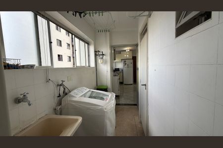 Apartamento à venda com 79m², 2 quartos e 1 vaga Apartamento à venda com 79m², 2 quartos e 1 vagaÁrea de Serviço