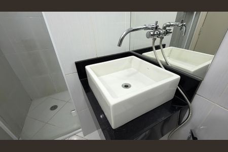 Apartamento à venda com 79m², 2 quartos e 1 vaga Apartamento à venda com 79m², 2 quartos e 1 vagaBanheiro da Suíte