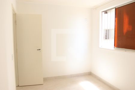 Apartamento para alugar com 50m², 3 quartos e 1 vagaQuarto 02