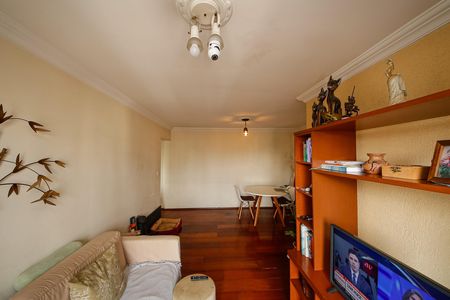Apartamento à venda com 78m², 2 quartos e 1 vaga