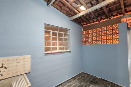Casa para alugar com 74m², 2 quartos e 2 vagasÁrea de Serviço