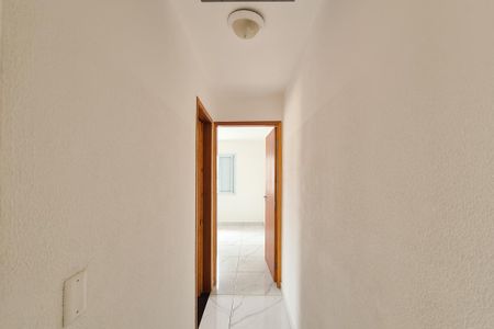 Casa para alugar com 74m², 2 quartos e 2 vagascorredor