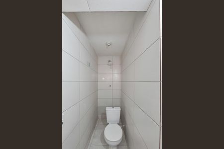 Casa para alugar com 54m², 1 quarto e sem vaga Casa para alugar com 54m², 1 quarto e sem vagaBanheiro Social