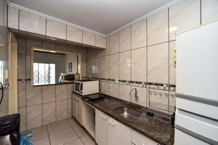 Casa à venda com 100m², 3 quartos e 1 vaga Casa à venda com 100m², 3 quartos e 1 vagaCozinha