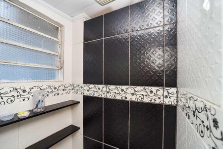 Casa à venda com 100m², 3 quartos e 1 vaga Casa à venda com 100m², 3 quartos e 1 vagaBanheiro Social