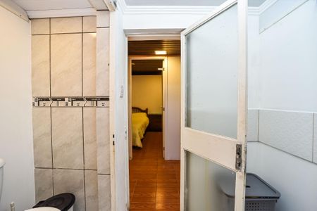 Casa à venda com 100m², 3 quartos e 1 vaga Casa à venda com 100m², 3 quartos e 1 vagaBanheiro Social