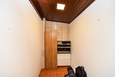 Casa à venda com 100m², 3 quartos e 1 vaga Casa à venda com 100m², 3 quartos e 1 vagaCloset do Quarto 2