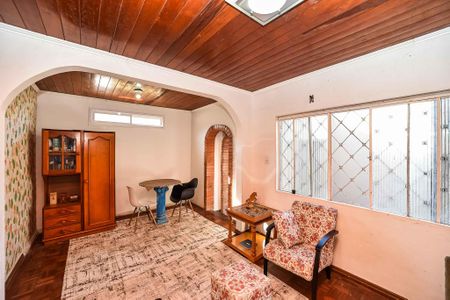 Sala de casa à venda com 3 quartos, 100m² em Costa E Silva, Porto Alegre