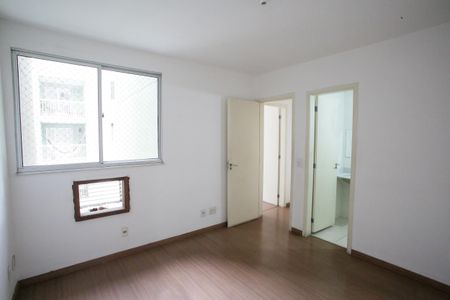 Quarto Suíte de apartamento à venda com 3 quartos, 66m² em Taquara, Rio de Janeiro