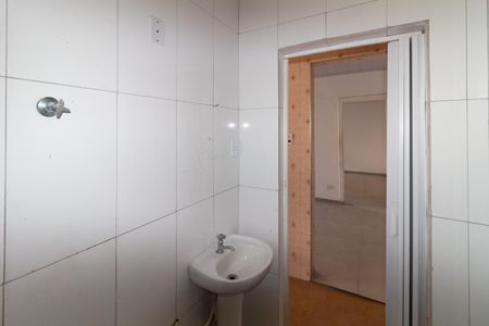 Casa para alugar com 60m², 1 quarto e sem vagaBanheiro