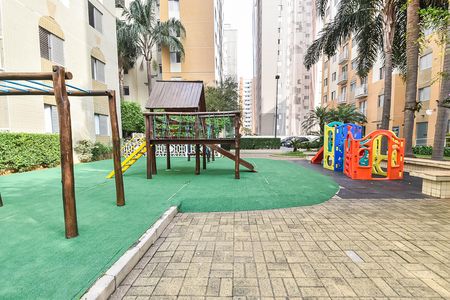Apartamento à venda com 62m², 3 quartos e 1 vaga Apartamento à venda com 62m², 3 quartos e 1 vagaÁrea comum - Playground