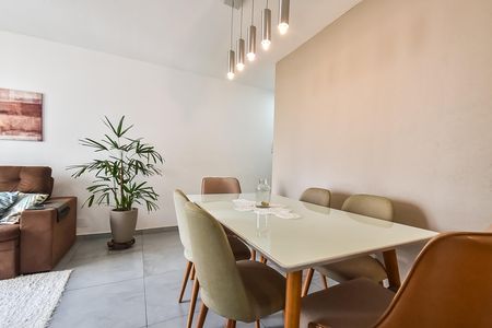 Apartamento à venda com 62m², 3 quartos e 1 vaga Apartamento à venda com 62m², 3 quartos e 1 vagaSala