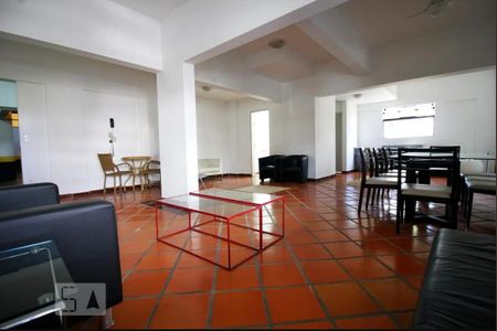 Apartamento à venda com 72m², 3 quartos e 2 vagas Apartamento à venda com 72m², 3 quartos e 2 vagasSalão de Festas