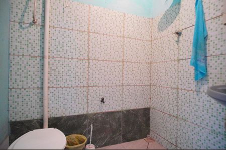 Casa à venda com 160m², 2 quartos e 1 vagaLavabo