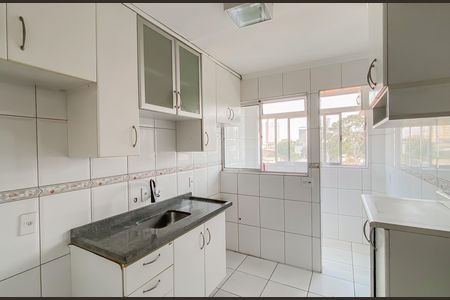Apartamento à venda com 60m², 2 quartos e 1 vaga Apartamento à venda com 60m², 2 quartos e 1 vagaCozinha