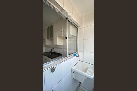 Apartamento à venda com 60m², 2 quartos e 1 vaga Apartamento à venda com 60m², 2 quartos e 1 vagaÁrea de Serviço