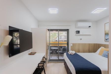 Quarto de kitnet/studio para alugar com 1 quarto, 24m² em Pinheiros, São Paulo