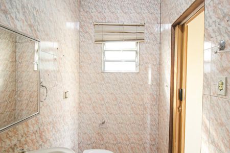 Casa para alugar com 70m², 2 quartos e sem vagaBanheiro