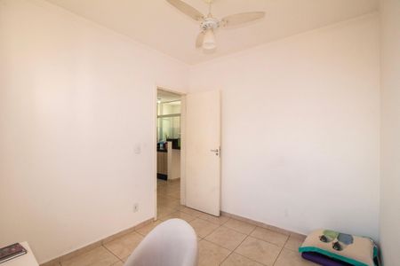 Apartamento à venda com 48m², 2 quartos e 1 vagaQuarto 02
