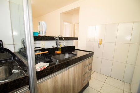 Apartamento à venda com 48m², 2 quartos e 1 vagaCozinha e Área de Serviço
