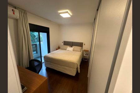 Apartamento à venda com 130m², 3 quartos e 2 vagasSuíte