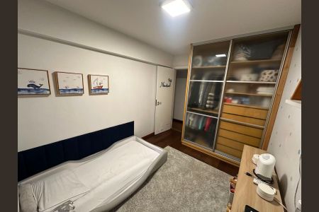 Apartamento à venda com 130m², 3 quartos e 2 vagasQuarto  2