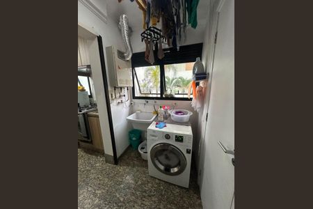 Apartamento à venda com 130m², 3 quartos e 2 vagasÁrea de Serviço