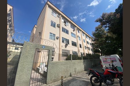 Apartamento para alugar com 57m², 2 quartos e sem vaga