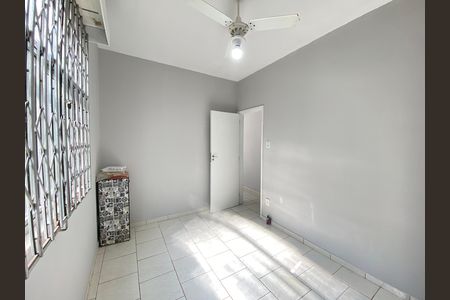 Apartamento para alugar com 57m², 2 quartos e sem vaga