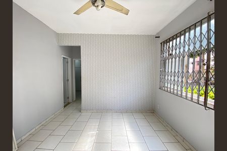 Apartamento para alugar com 2 quartos, 57m² em Todos Os Santos, Rio de Janeiro