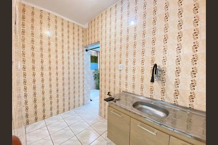 Apartamento para alugar com 57m², 2 quartos e sem vaga