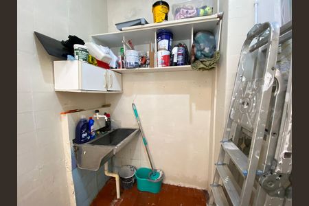 Apartamento para alugar com 57m², 2 quartos e sem vaga