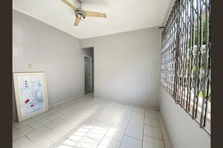 Apartamento para alugar com 57m², 2 quartos e sem vaga
