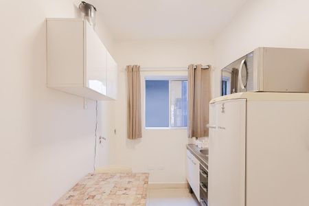 Cozinha de casa para alugar com 1 quarto, 15m² em Paraíso, São Paulo