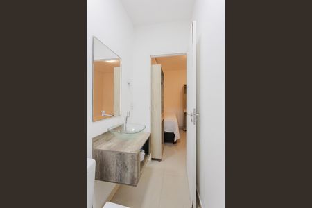 Banheiro de casa para alugar com 1 quarto, 15m² em Paraíso, São Paulo