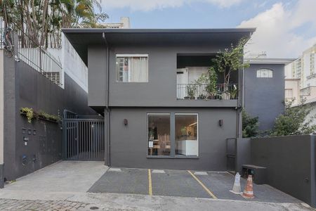 Casa para alugar com 15m², 1 quarto e sem vagaFachada