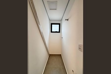 Apartamento à venda com 77m², 3 quartos e 1 vaga Apartamento à venda com 77m², 3 quartos e 1 vagaBanheiro de serviço
