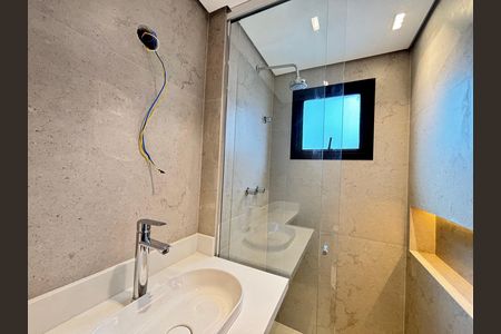 Apartamento à venda com 77m², 3 quartos e 1 vaga Apartamento à venda com 77m², 3 quartos e 1 vagaBanheiro da Suíte