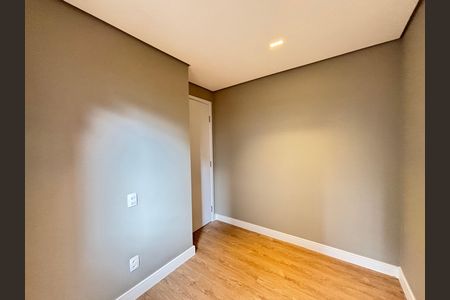 Apartamento à venda com 77m², 3 quartos e 1 vaga Apartamento à venda com 77m², 3 quartos e 1 vagaQuarto 2