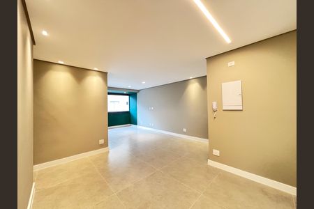 Apartamento à venda com 77m², 3 quartos e 1 vaga Apartamento à venda com 77m², 3 quartos e 1 vagaSala