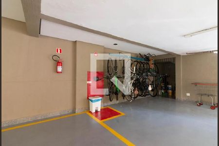 Apartamento à venda com 77m², 3 quartos e 1 vaga Apartamento à venda com 77m², 3 quartos e 1 vagaÁrea comum