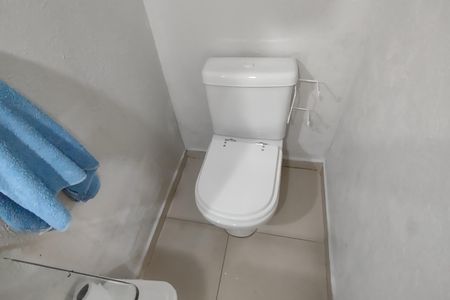 Casa para alugar com 350m², 4 quartos e 6 vagas Casa para alugar com 350m², 4 quartos e 6 vagasLavabo 1