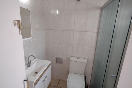 Casa para alugar com 350m², 4 quartos e 6 vagas Casa para alugar com 350m², 4 quartos e 6 vagasBanheiro da Suíte 2