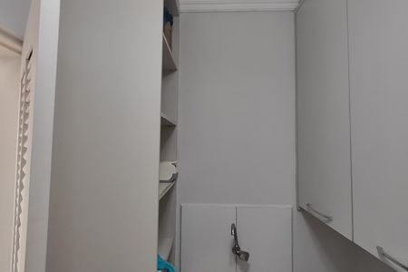 Casa para alugar com 350m², 4 quartos e 6 vagas Casa para alugar com 350m², 4 quartos e 6 vagasÁrea de Serviço